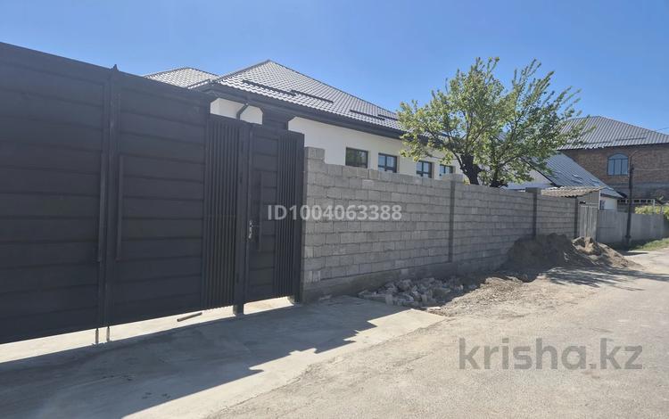 Жеке үй · 7 бөлме · 230 м² · 6 сот., Сеченова 37 — Желтоксан Конаева, бағасы: 73 млн ₸ в Таразе — фото 38