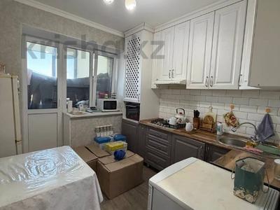 2-бөлмелі пәтер · 50 м² · 1/5 қабат, Алтын орда ш/а., бағасы: 28.5 млн ₸ в Актобе, мкр. Алтын орда