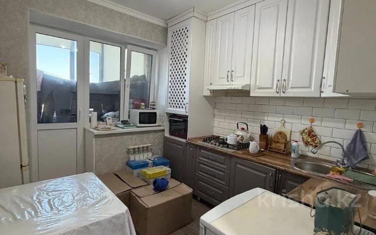 2-бөлмелі пәтер · 50 м² · 1/5 қабат, Алтын орда ш/а., бағасы: 28.5 млн ₸ в Актобе, мкр. Алтын орда — фото 2