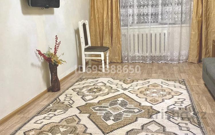 2-бөлмелі пәтер · 43 м² · 3/3 қабат, Ауезова, бағасы: 250 000 ₸ в Алматы, Бостандыкский р-н — фото 2