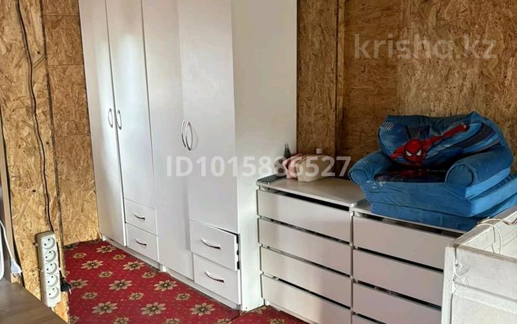Дача · 3 комнаты · 80 м² · 6 сот., мкр Михайловка , Кирзавод 3/4 7 — Кирзавод 3/4 Дачи Горизонт 7 за 6 млн ₸ в Караганде, Казыбек би р-н — фото 2