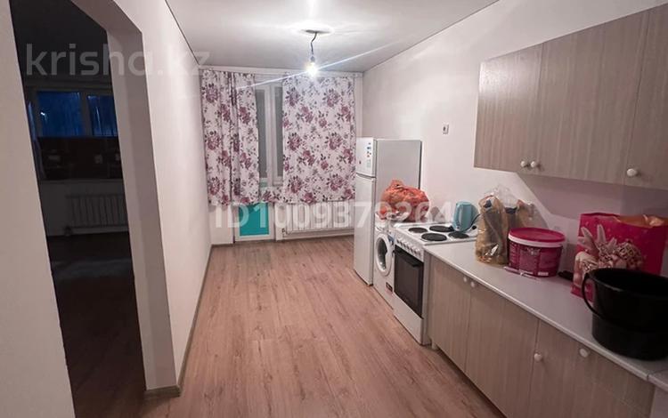 1-бөлмелі пәтер · 40 м² · 1/9 қабат, Шұғыла ш/а., Райымбека — Нурлы, бағасы: 200 000 ₸ в Алматы, Наурызбайский р-н — фото 3