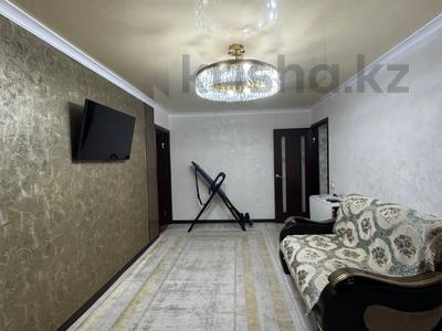 3-бөлмелі пәтер · 48.7 м² · 4/5 қабат, 13-шағынаудан 41, бағасы: 12.5 млн ₸ в Караганде, Алихана Бокейханова р-н