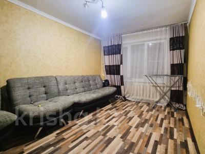 2-комнатная квартира, 46 м², 1/4 этаж, мкр №10 — Жандосова - Берегового | Университет Нархоз | ВИИРЭиС | Гимназия №1 за ~ 25 млн 〒 в Алматы, Ауэзовский р-н