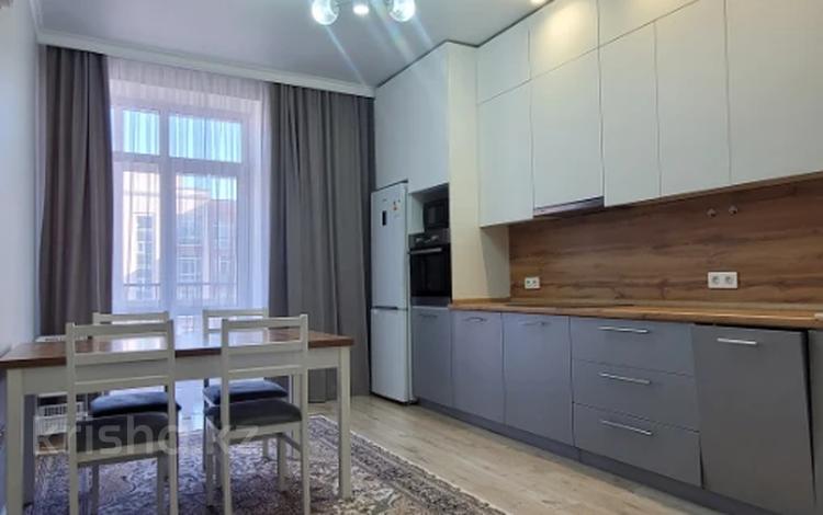 3-комнатная квартира, 91.6 м², 8/10 этаж, мкр Юго-Восток, микрорайон Байкена Ашимова 21а за 50.5 млн 〒 в Караганде, Казыбек би р-н — фото 2