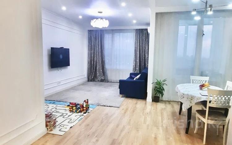 2-комнатная квартира, 72 м², 12/16 этаж, Тлендиева 133 — Сатпаева