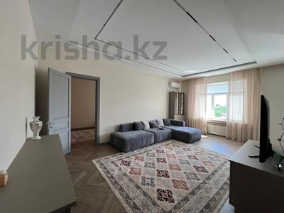 2-комнатная квартира · 75.6 м² · 8/8 этаж, мкр Михайловка , Аманжолова 41 за 60 млн ₸ в Караганде, Казыбек би р-н