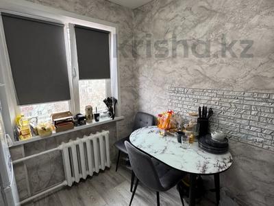 2-комнатная квартира · 42 м² · 5/5 этаж, Бульвар Гагарина 6 за 14.8 млн ₸ в Усть-Каменогорске