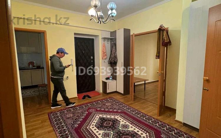 3-бөлмелі пәтер, 74.9 м², 2/5 қабат ай сайын, С.Бейбарыс 93 в, бағасы: 120 000 〒 в  — фото 2