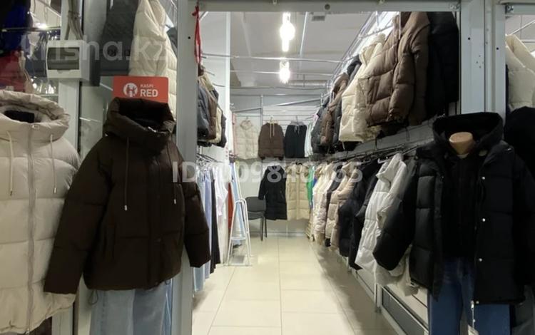 Бутик в ТРЦ «Мега Шыгыс» · 16 м², бағасы: 4.5 млн 〒 в Актобе, мкр 11 — фото 2