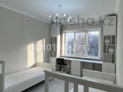 3-комнатная квартира · 83 м² · 4/5 этаж, мкр Тастак-2, Есенжанов көшесі 6 — Каримова за 59 млн 〒 в Алматы, Алмалинский р-н