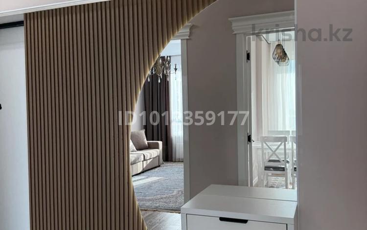 2-бөлмелі пәтер · 62 м² · 12/14 қабат, Нурсултана Назарбаева 55/1, бағасы: 350 000 ₸ в Шымкенте, Каратауский р-н — фото 2