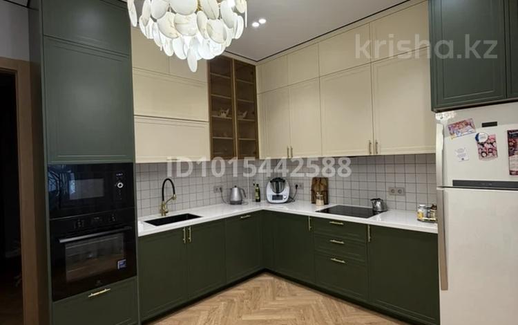 3-бөлмелі пәтер · 100 м² · 4/9 қабат, Бокейхана 24, бағасы: 96 млн ₸ в Астане, Есильский р-н — фото 2
