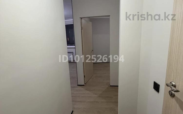 1-бөлмелі пәтер · 30 м² · 9/10 қабат, мкр Думан-2 2, бағасы: 18.3 млн ₸ в Алматы, Медеуский р-н — фото 2