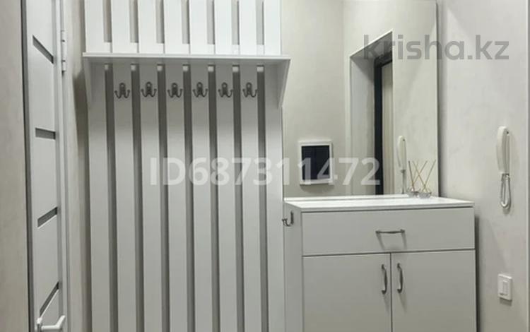 1-комнатная квартира · 48 м² · 8/9 этаж, Мангилик Ел 51/5 за 220 000 ₸ в Астане, Есильский р-н — фото 2