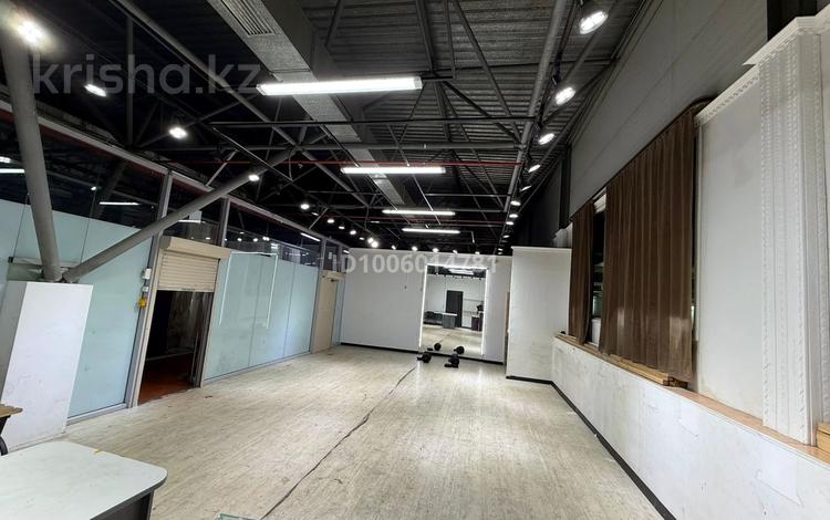 Офисы, магазины и бутики, склады, салоны красоты, образование, конференц-залы, кабинеты и рабочие места, студии · 62 м² за 300 000 〒 в Алматы, Алатауский р-н — фото 2