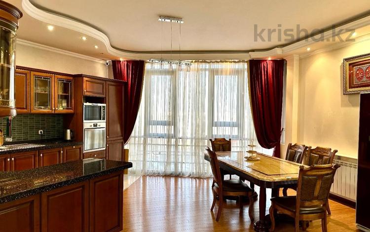 4-комнатная квартира · 160 м² · 4/10 этаж, мкр Горный Гигант, Аль-Фараби за 166 млн ₸ в Алматы, Медеуский р-н — фото 2