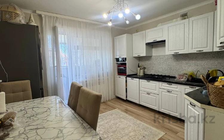 2-бөлмелі пәтер · 79.2 м² · 3/3 қабат, Нұр Ақтөбе, Нур Актобе 1 мкр 12, бағасы: 27.5 млн ₸ — фото 11