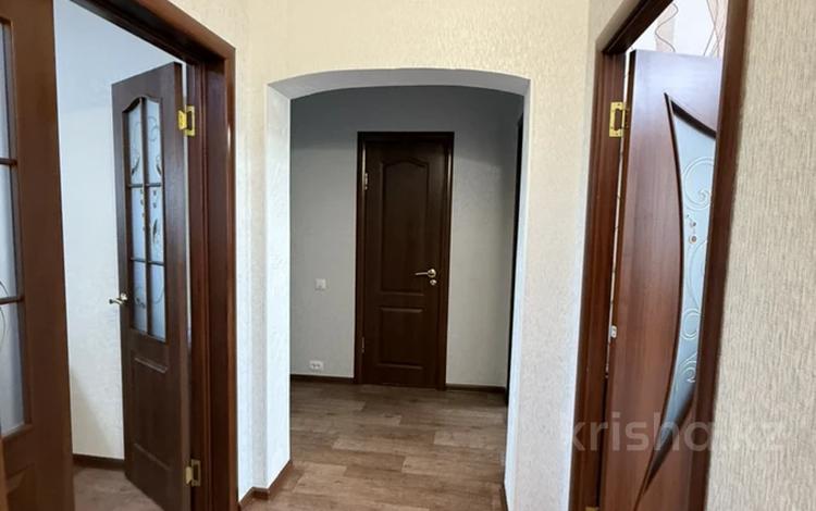 3-комнатная квартира · 70 м² · 5/5 этаж, проспект Сатпаева 158 за 18 млн ₸ — фото 6