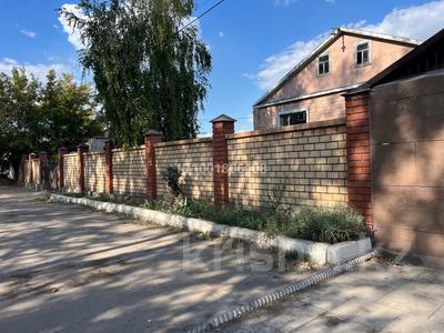 Отдельный дом · 4 комнаты · 214 м² · 8 сот., Пришахтинск, 23й микрорайон 46/3 — 2-я пятилетка за 36 млн ₸ в Караганде, Алихана Бокейханова р-н