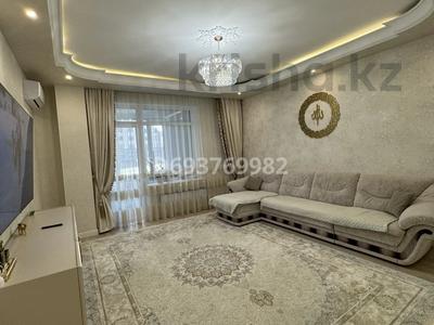 4-комнатная квартира, 120.1 м², 2/18 этаж, Туркестан 20 за 120 млн 〒 в Астане, Есильский р-н