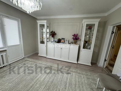 4-бөлмелі пәтер · 85 м² · 2/5 қабат, Букейхан 11 а — микрорайон, бағасы: 28.5 млн 〒 в 
