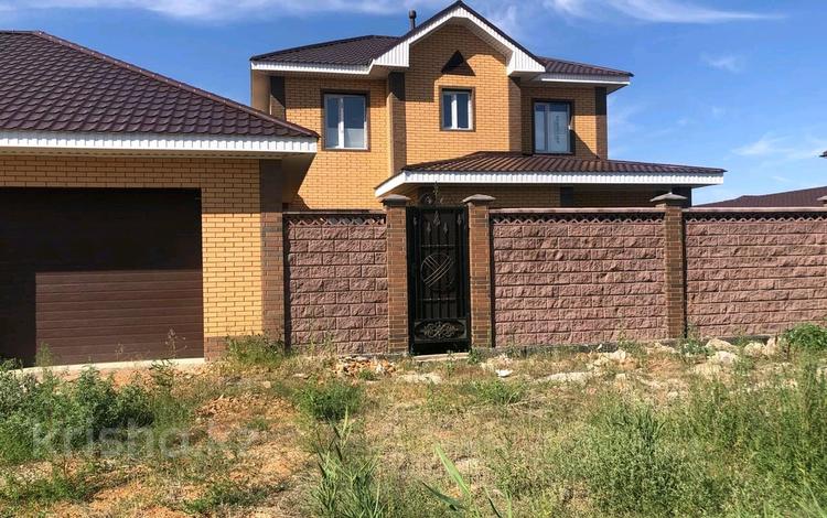 Отдельный дом · 5 комнат · 160 м² · 10 сот., мкр Уркер 5 за 80 млн ₸ в Астане, Нура р-н — фото 2