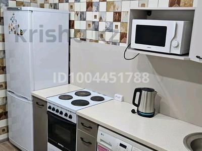 2-комнатная квартира · 54 м² · 7/10 этаж, Камзина 163 — Камзина, Ломова за 16 000 ₸ в Павлодаре