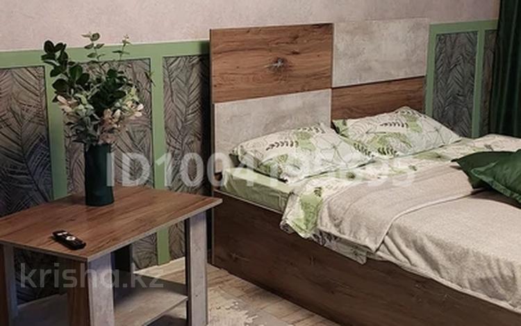 1-комнатная квартира · 30 м² · 1/5 этаж, Пришахтинск, Зелинского 24/4 за 13 000 ₸ в Караганде, Алихана Бокейханова р-н — фото 2