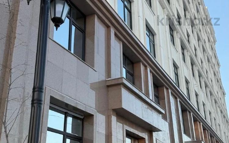 2-комнатная квартира · 79.32 м² · 5/7 этаж, Набережная за 38.8 млн ₸ в Петропавловске — фото 3