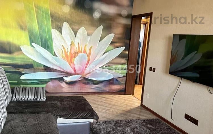 3-комнатная квартира · 80 м² · 5/5 этаж, Адырбекова за 270 000 ₸ в Шымкенте, Аль-Фарабийский р-н — фото 2