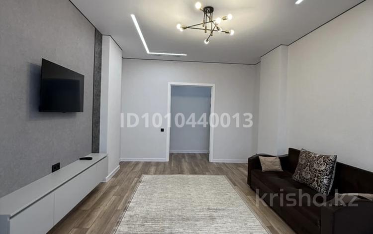 2-комнатная квартира · 67.1 м² · 14/16 этаж, Ракымжан Кошкарбаев — Кошкарбаева Жургенова за 310 000 ₸ в Астане, Сарайшык р-н — фото 2