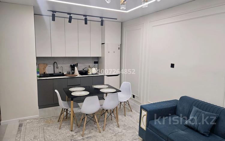 2-комнатная квартира · 40 м² · 4/12 этаж, мкр Шымсити, Алатау Батыра 50А за 220 000 〒 в Шымкенте, Абайский р-н — фото 2