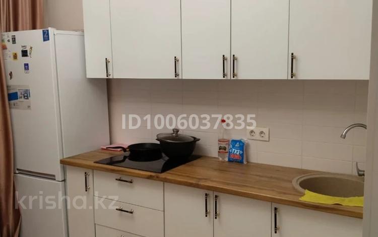 1-комнатная квартира · 39 м² · 3/9 этаж, Толе би — Е-10 за 200 000 ₸ в Астане, Нура р-н — фото 2