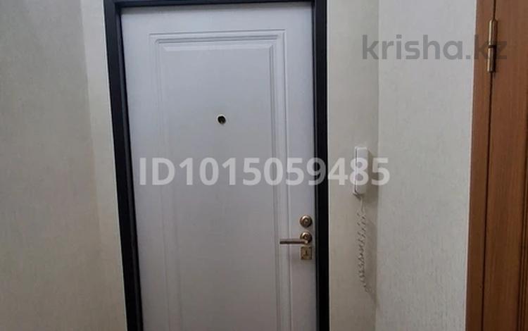 3-бөлмелі пәтер · 57 м² · 5/5 қабат, 1 микрорайон 6, бағасы: 19.5 млн ₸ в Семее — фото 2