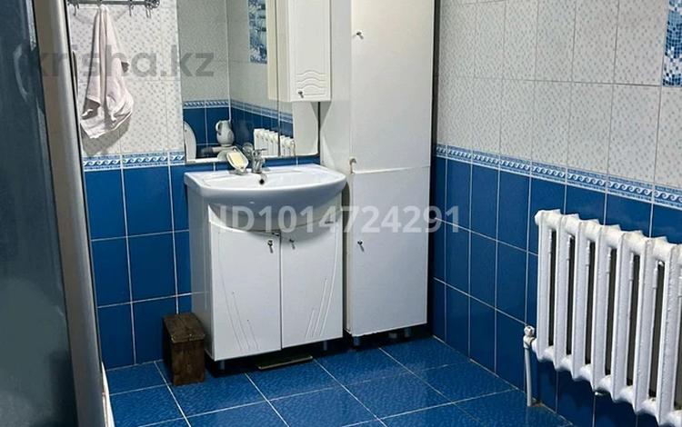 Жеке үй · 4 бөлме · 110 м² · 4 жүзд., Жанкожа батыр 100 — Конаева, бағасы: 20 млн ₸ в Актобе, мкр. Курмыш — фото 2