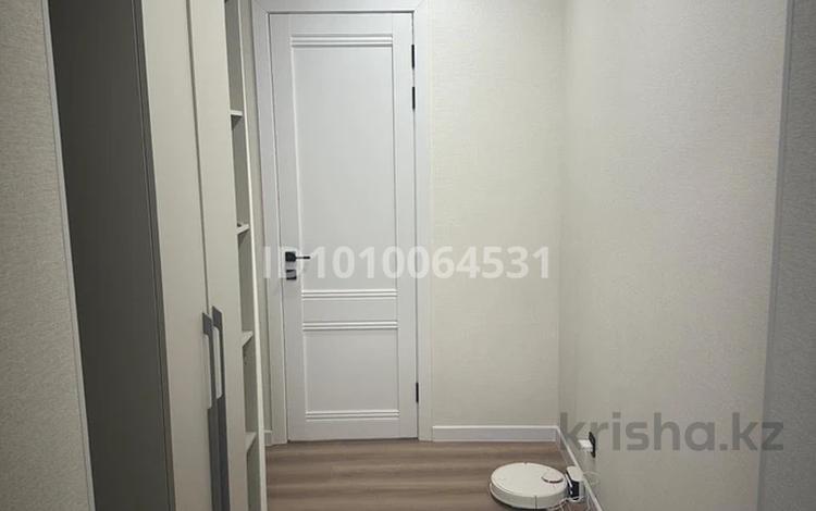 2-бөлмелі пәтер · 38 м² · 4/10 қабат, Мкрн. Центральный 50А, бағасы: 170 000 ₸ в Кокшетау — фото 2