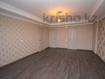 3-комнатная квартира, 110 м², Аскарова Асанбая 21 за 64.8 млн 〒 в Алматы, Наурызбайский р-н