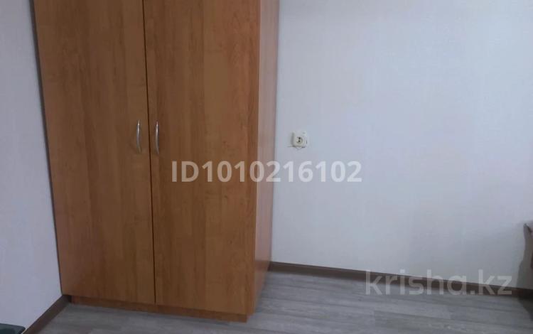 1-комнатная квартира · 30 м² · 3/5 этаж, Хамидачурина 136 — Абая-Хамидачурина за 120 000 ₸ в Уральске, мкр Школьник — фото 2