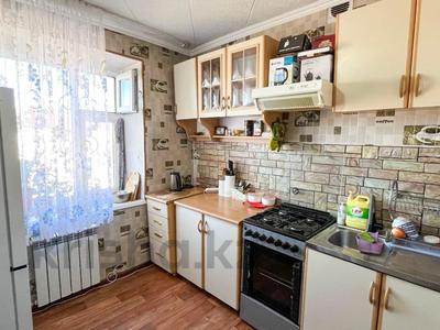 2-комнатная квартира · 52 м² · 5/5 этаж, жулдыз за 15 млн 〒 в Талдыкоргане, мкр военный городок Жулдыз