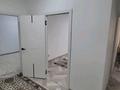 2-комнатная квартира · 52.2 м² · 2/5 этаж, мкр Аксай-1А 10а за 300 000 ₸ в Алматы, Ауэзовский р-н — фото 3