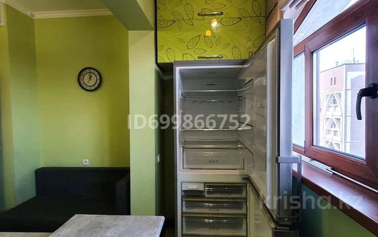 2-комнатная квартира · 60 м² · 8/9 этаж, мкр №4 89 за 300 000 ₸ в Алматы, Ауэзовский р-н — фото 28