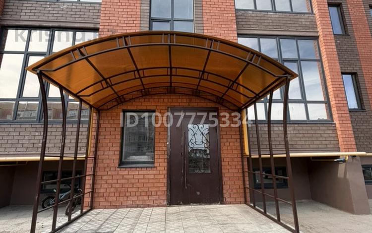 4-бөлмелі пәтер · 121.4 м² · 2/5 қабат, мкр. Алтын орда, Ораза Татеулы 100в, бағасы: 39 млн ₸ в Актобе — фото 15