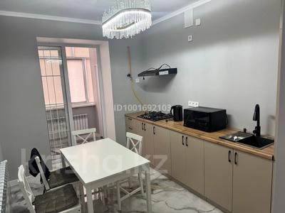 1-комнатная квартира · 45 м² · 2/4 этаж, Кайрата жумагалиева 31 — Кирова за 13 000 ₸ в Уральске, мкр Школьник