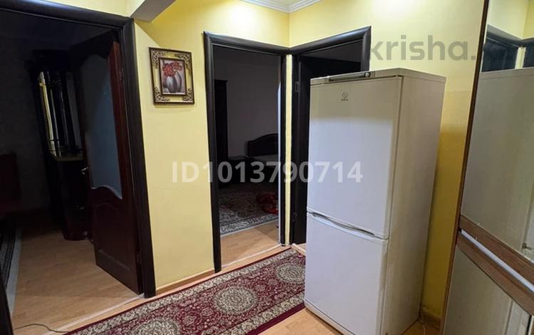 3-комнатная квартира · 53 м² · 4/5 этаж, 2 52 за 200 000 ₸ в Атырау, мкр Авангард-4 — фото 2