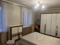 3-комнатная квартира · 60 м² · 2/5 этаж, мкр Аксай-2 4 за 300 000 ₸ в Алматы, Ауэзовский р-н — фото 3