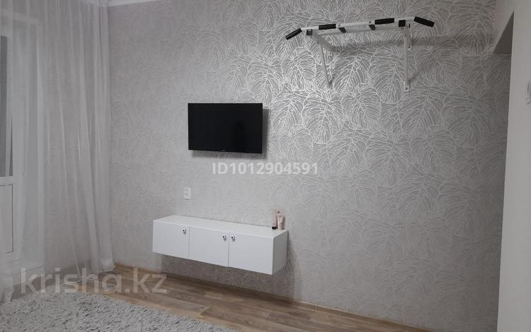 1-комнатная квартира · 32.5 м² · 5/5 этаж, Жандосова 35 — Розабакиева за 30 млн ₸ в Алматы, Бостандыкский р-н — фото 2