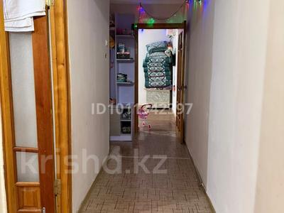 3-бөлмелі пәтер · 60 м² · 5/5 қабат, 13-й микрорайон, 12-й микрорайон 204, бағасы: ~ 17 млн ₸ в Шымкенте, Енбекшинский р-н