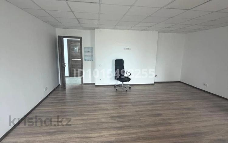 Офисы · 36 м² за 234 000 ₸ в Астане, Сарыарка р-н — фото 2