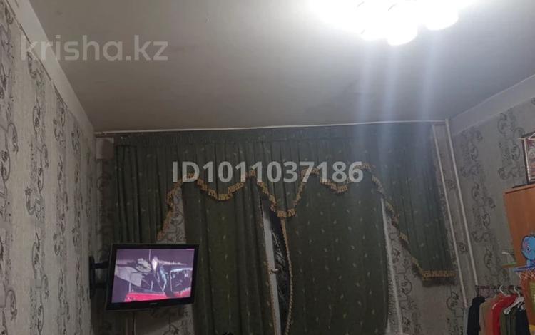 1-бөлмелі пәтер · 36 м² · 3/5 қабат, мкр Алатау 22, бағасы: 11 млн ₸ в Таразе — фото 2